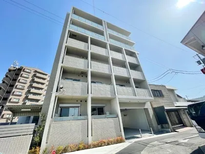 アールグラン瑞穂【1階】の外観