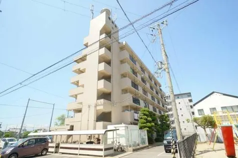 第一磯屋敷マンションの画像
