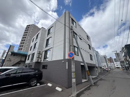 CARRERA二十四軒の画像