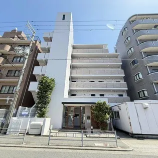 リベルター【5階】の外観