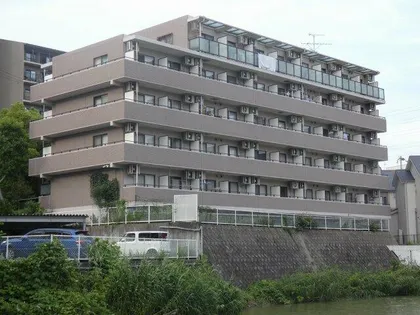 大阪府吹田市千里山竹園1丁目【マンション】の外観
