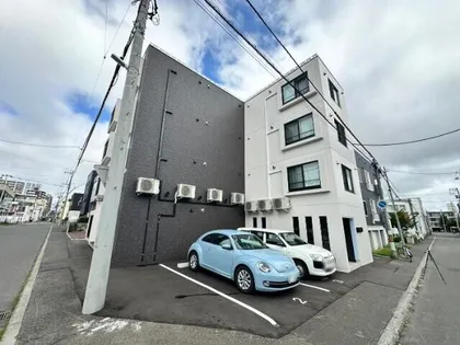 コッペリアの画像