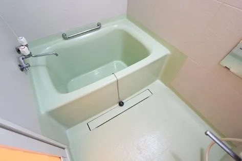 アルファ西岡ビル【2階】の風呂