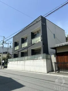 クレイドル アラキの画像