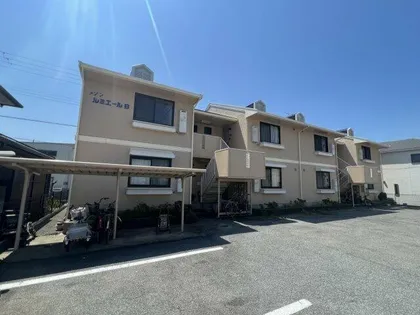 メゾンルミエールの画像