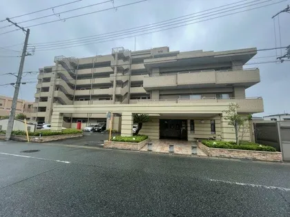 兵庫県姫路市広畑区小松町2丁目【マンション】の外観