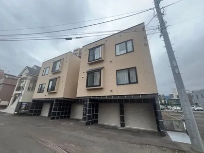 M521【3階】の外観