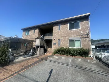 兵庫県姫路市広畑区城山町【アパート】の外観