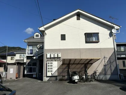 兵庫県姫路市広畑区則直【アパート】の外観