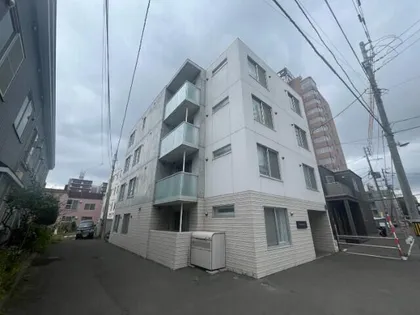 ポルトボヌール南7条の画像