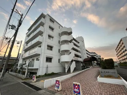 第8恵美酒マンションの画像