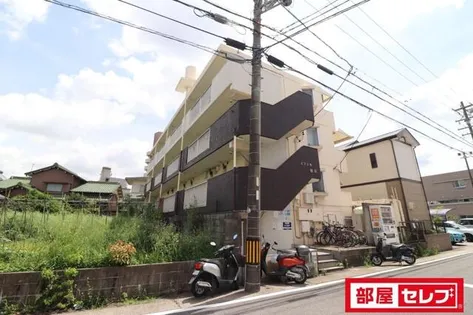 ビラ三秀植田【2階】の外観