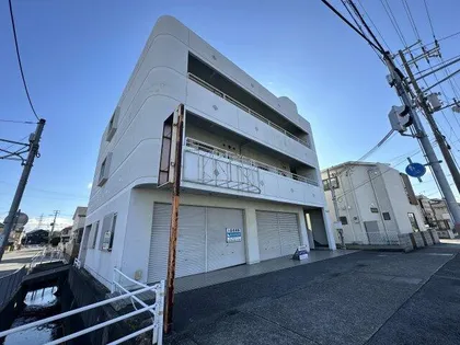 スイート米田【302号室】の外観