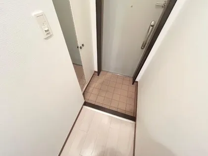 Le M’eridien(ル・メリディアン)【2階】の玄関