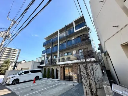 AXISーWILL 323 裏参道の画像