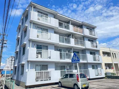 ハイツ幸【3階】の外観