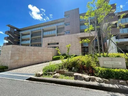 アンビエラ桃山台の画像