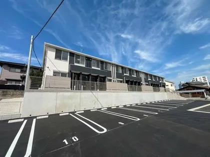 アルザスヒルズの画像