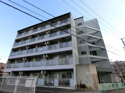 ドマーニ【3階】の外観