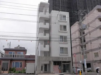 シャロンパレス【4階】の外観