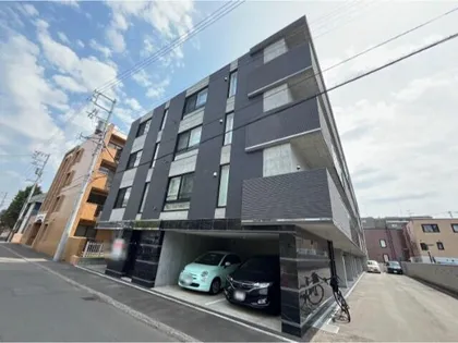 アルファスクエア宮の森2条の画像