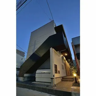 Avance【2階】の外観