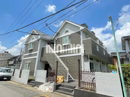 フローラ鳴海の画像