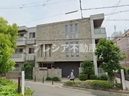 コンフォート白鳩西宮北口【1階】の外観