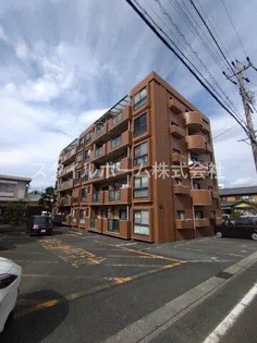 ユトリロキャッスルの画像