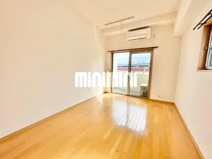 ベルファース川原通【4階】の居間