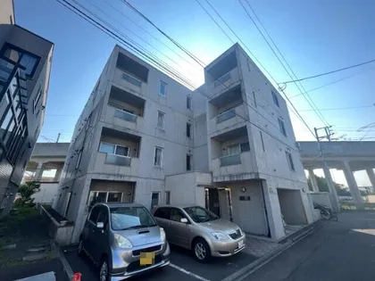 セントベル八軒【4階】の外観