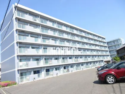 ラフィネ鯉江本町A棟の画像