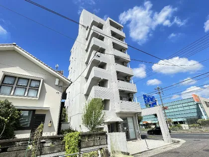 セレーブル平針【4階】の外観