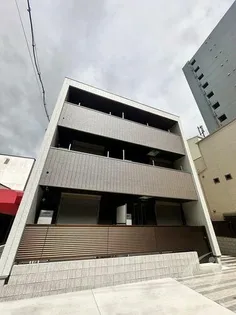 大阪府大阪市西成区梅南1丁目【アパート】の外観