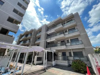 愛知県弥富市佐古木5丁目【マンション】の外観