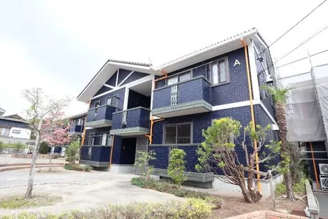 ローズコート鞍Aの画像