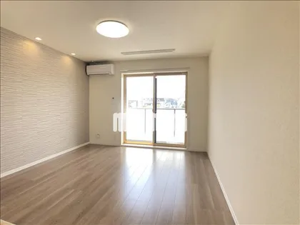 サンセリテ ミル【2階】の居間