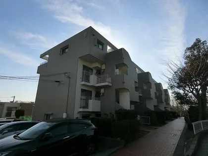 鈴蘭泉台第二住宅8号棟の画像