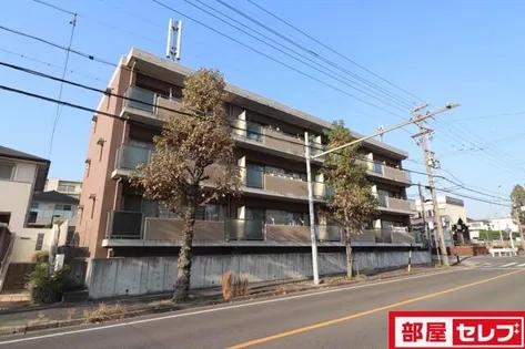 アザレア ヒルの画像