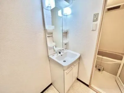 ヴィラエーデル大須【2階】の内装