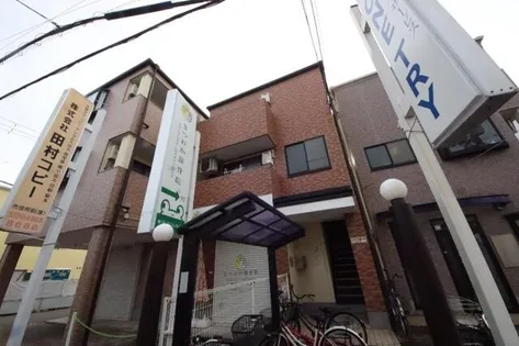 兵庫県尼崎市東七松町1丁目【マンション】の外観
