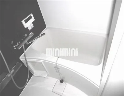 メゾンソレイユ名駅西【2階】の風呂