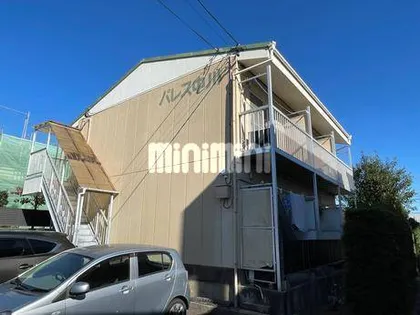 パレス中川【1階】の外観