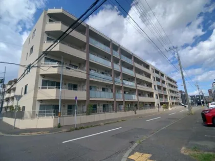 北海道札幌市西区二十四軒三条6丁目【マンション】の外観