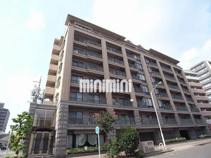 マノアール・泉【7階】の外観