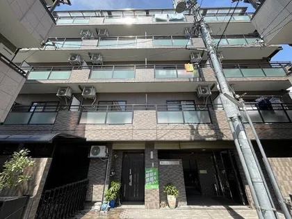 メゾンアラモードの画像