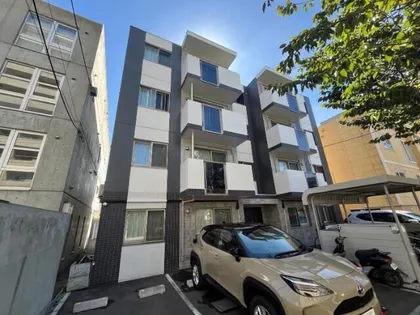 LIISA MARUYAMA【2階】の外観