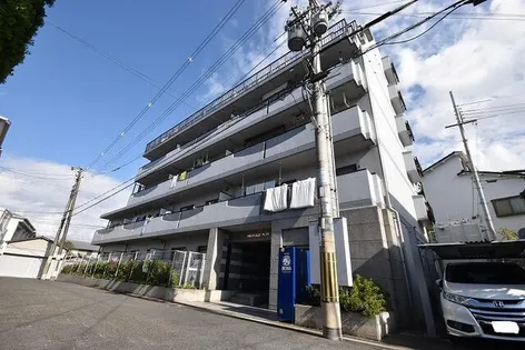 メルヴェーユ香里の画像