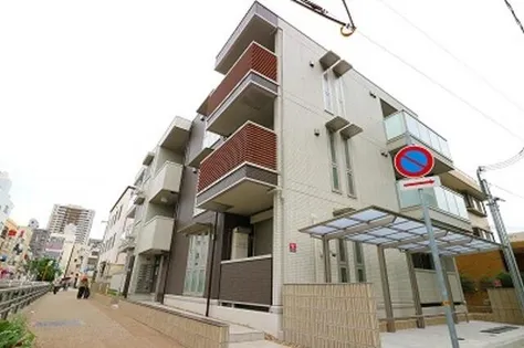 兵庫県西宮市北昭和町【アパート】の外観