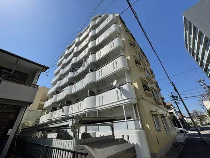 レインボー尾頭橋の画像